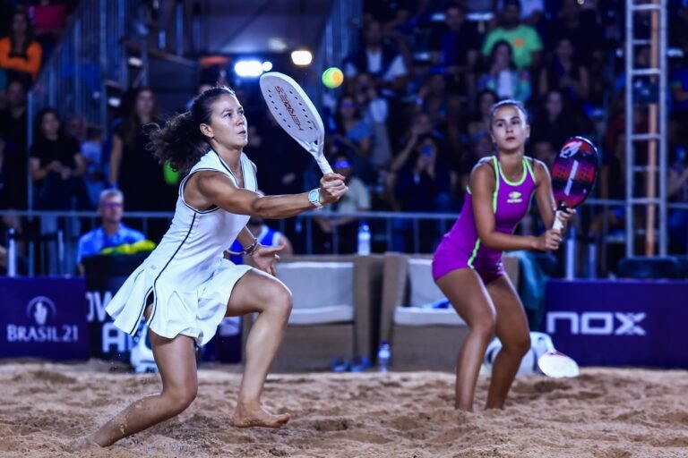 Atletas de seis países disputam o título inédito do ITF Beach Tennis Finals em Brasília Atletas de seis países disputam o título inédito do ITF Beach Tennis Finals em Brasília