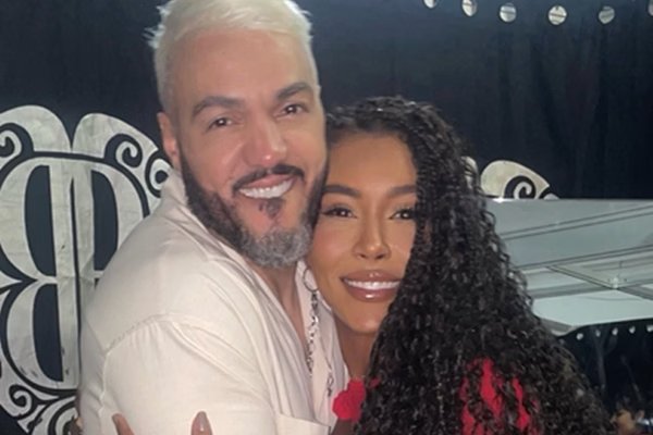 Belo conta o que ajudou superar a separação de Gracyanne Barbosa