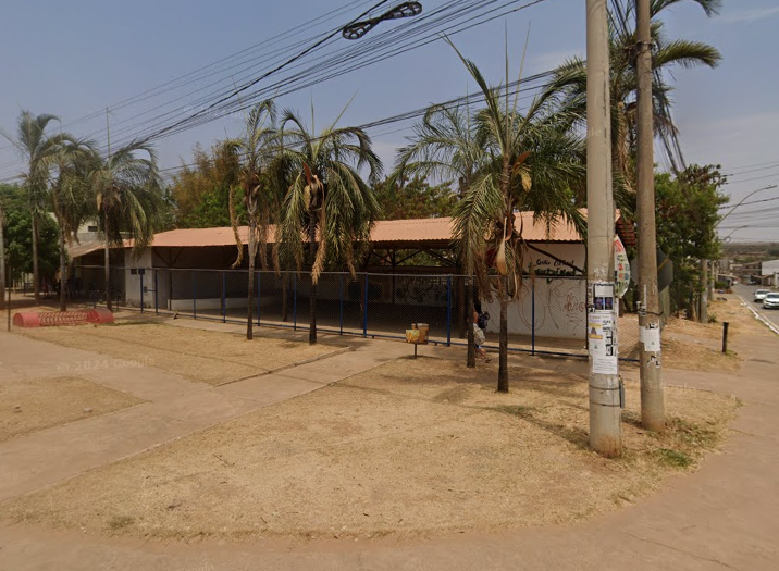 Administração da Cidade Estrutural realiza ação de limpeza no Galpão Cultural