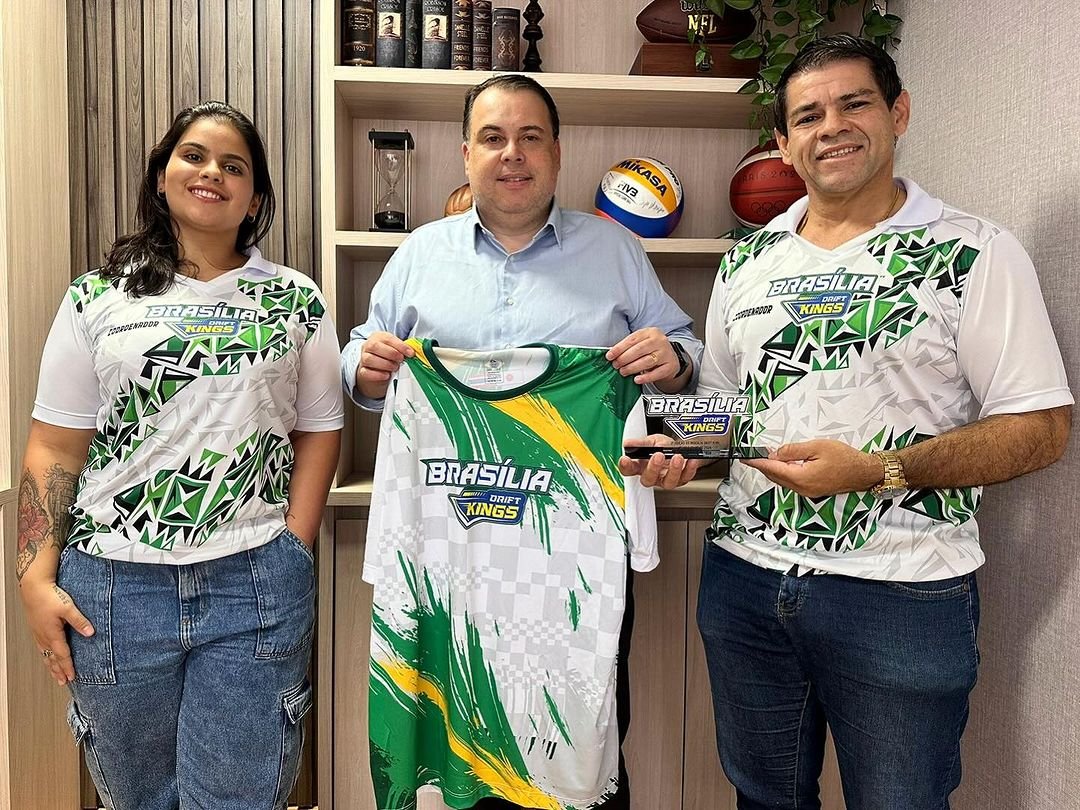 Deputado Julio Cesar Recebe Organizadores do Brasília Drift Kings