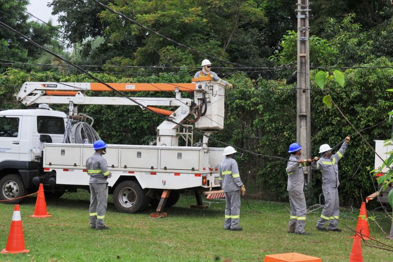 Áreas do Paranoá, Taguatinga e lagos Sul e Norte ficam sem energia nesta quinta-feira (26) Áreas do Paranoá, Taguatinga e lagos Sul e Norte ficam sem energia nesta quinta-feira (26)