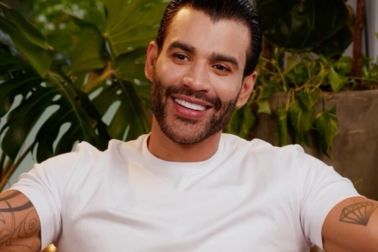 Foto: Gusttavo Lima surge na web após passar o Natal com a família Foto: Gusttavo Lima surge na web após passar o Natal com a família