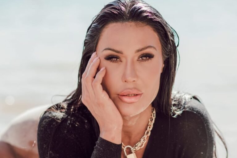 Gracyanne detalha casamento com Belo e dispara: “Não dá para apagar” Gracyanne detalha casamento com Belo e dispara: “Não dá para apagar”