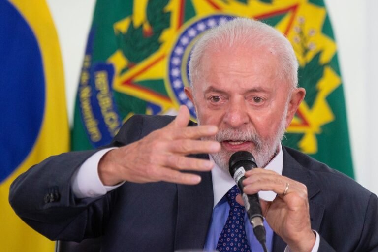 Lula encaminha ao Senado indicações para a diretoria do BC Lula encaminha ao Senado indicações para a diretoria do BC