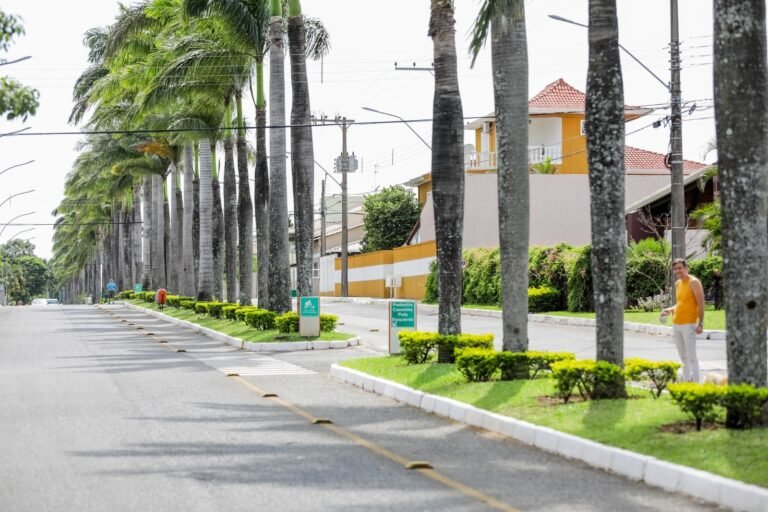 Projeto de Lei Complementar sobre loteamentos de acesso controlado é enviado à CLDF Projeto de Lei Complementar sobre loteamentos de acesso controlado é enviado à CLDF