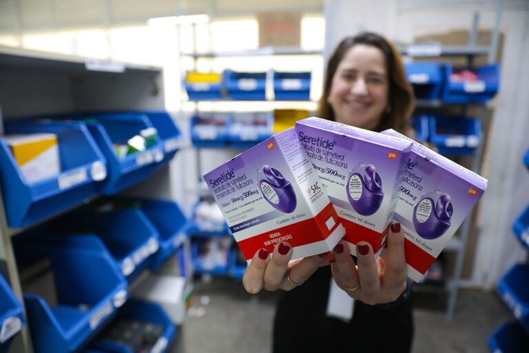 Rede pública do DF amplia acesso a medicamentos e fortalece assistência farmacêutica Rede pública do DF amplia acesso a medicamentos e fortalece assistência farmacêutica