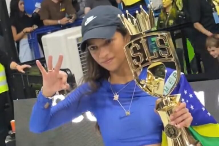 Saiba quanto Rayssa Leal faturou com o tri do Mundial de Skate Saiba quanto Rayssa Leal faturou com o tri do Mundial de Skate