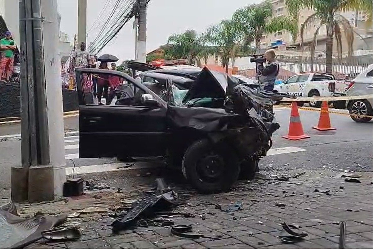 Veja outro ângulo de acidente que matou 2 pessoas e feriu jovem em SP