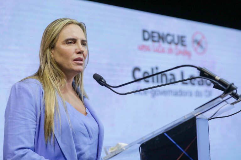 Em evento, vice-governadora Celina Leão destaca redução de 95% dos casos de dengue no DF Em evento, vice-governadora Celina Leão destaca redução de 95% dos casos de dengue no DF