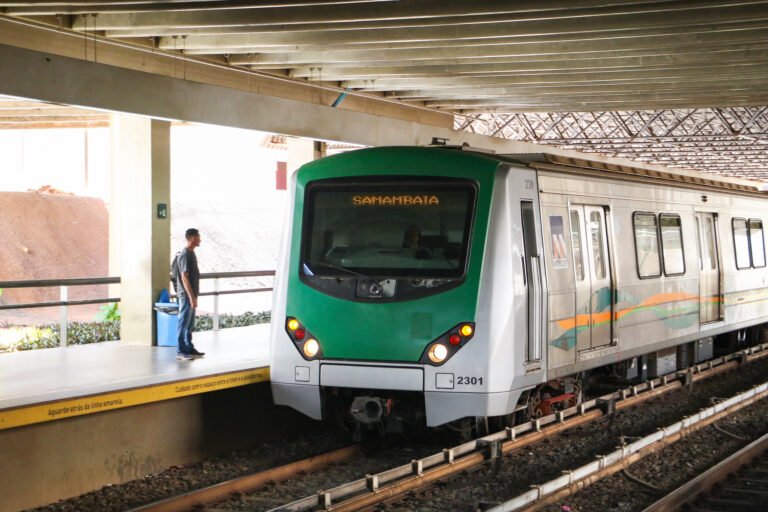 Metrô-DF passa dos 42,5 milhões de passageiros ao ano e projeta ampliação para 2025 Metrô-DF passa dos 42,5 milhões de passageiros ao ano e projeta ampliação para 2025