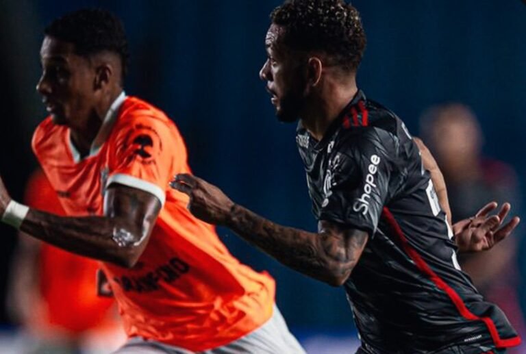 Nova Iguaçu vence reservas do Flamengo e assume liderança do Carioca Nova Iguaçu vence reservas do Flamengo e assume liderança do Carioca
