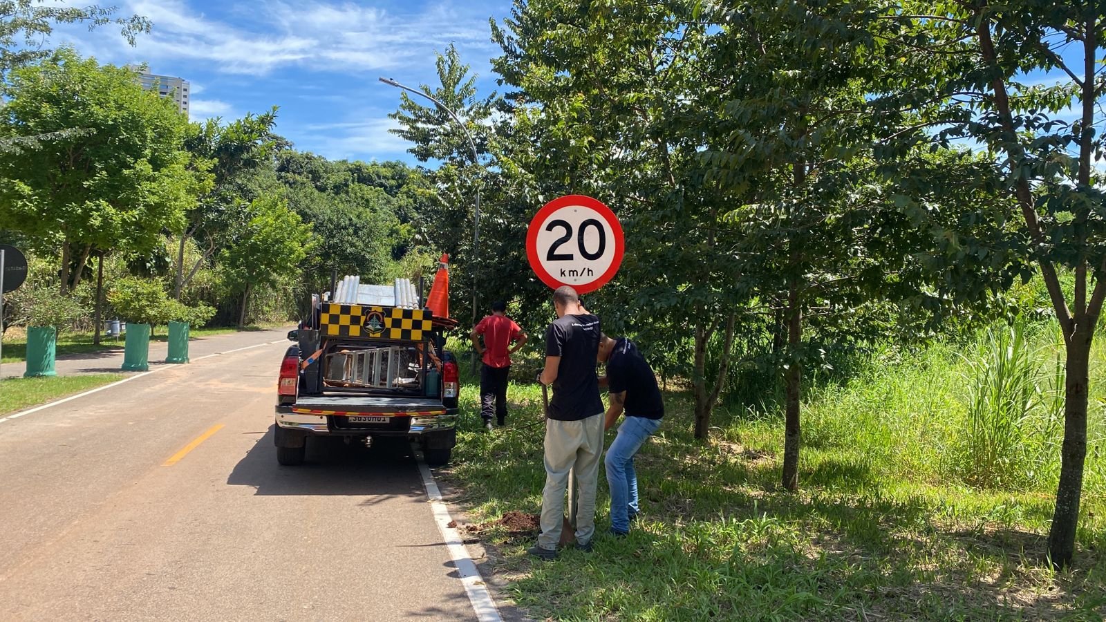 Parque Ecológico de Águas Claras recebe novas placas de sinalização