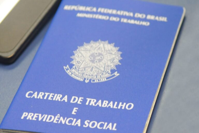 Agências do trabalhador têm 602 vagas abertas nesta sexta (14) para quem busca emprego