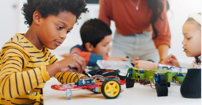 robotica Projeto de Lei propõe inclusão de Robótica e Programação na grade curricular das escolas do DF