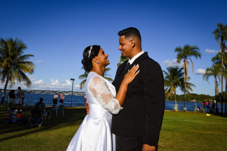Casamento Comunitário une 101 casais no domingo, no Pontão do Lago Sul Casamento Comunitário une 101 casais no domingo, no Pontão do Lago Sul