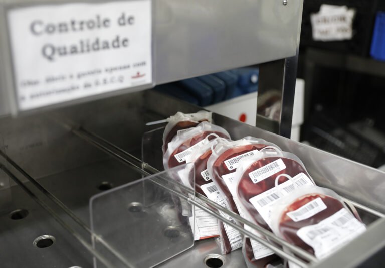 Aberta capacitação em transfusão de hemocomponentes para profissionais de saúde do DF