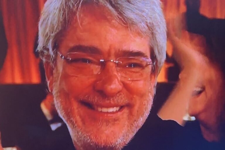 Diretor de Vitória, Andrucha elogia trabalho de Fernanda Montenegro Diretor de Vitória, Andrucha elogia trabalho de Fernanda Montenegro