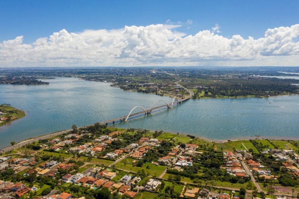 Aulão gratuito de natação no Lago Paranoá celebra, no sábado (22), o Dia Mundial da Água