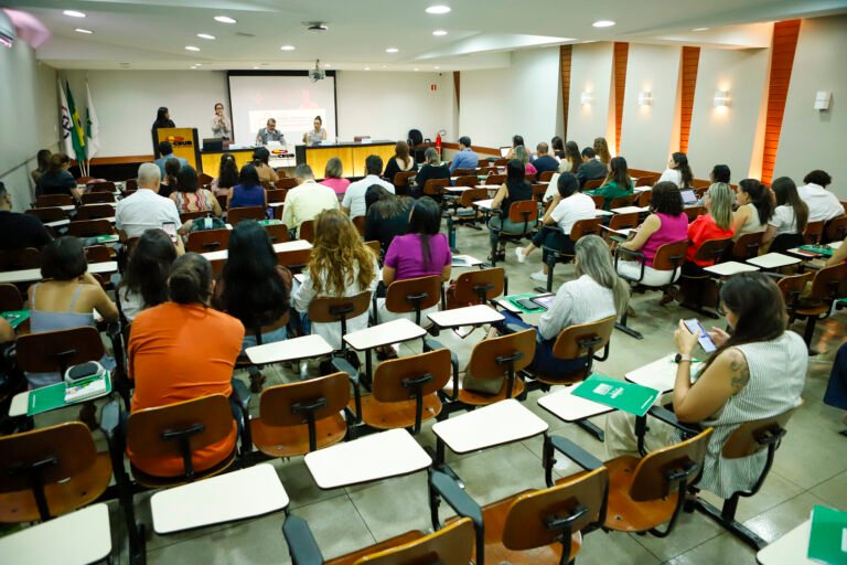 DF avança na implementação de programa para agilizar atendimentos na saúde DF avança na implementação de programa para agilizar atendimentos na saúde