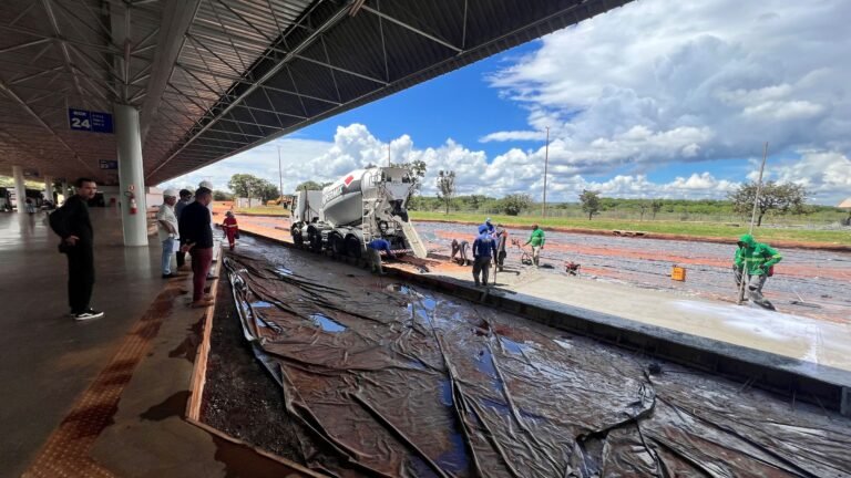 Estação da Asa Sul tem obras para novo pavimento de concreto Estação da Asa Sul tem obras para novo pavimento de concreto