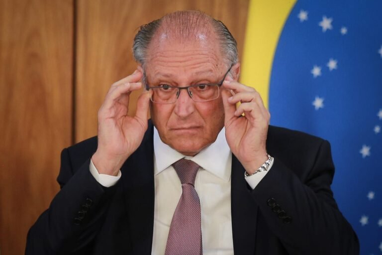Tarifaço: Alckmin vai se reunir com auxiliar de Trump nesta quinta Tarifaço: Alckmin vai se reunir com auxiliar de Trump nesta quinta
