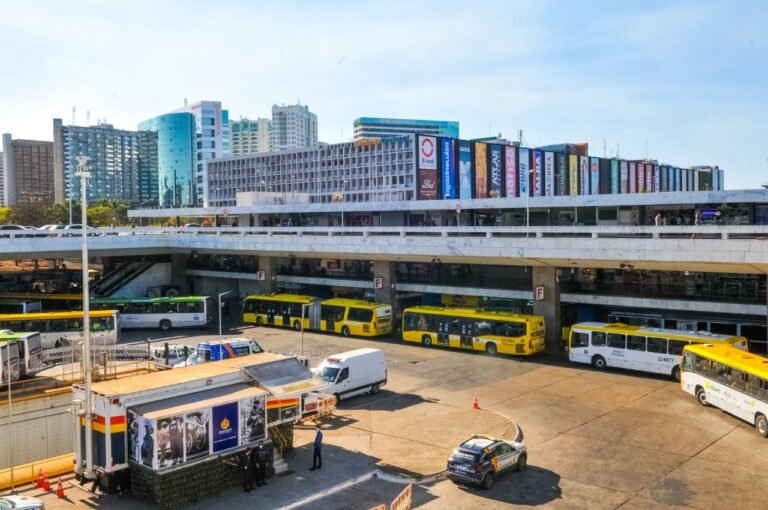 GDF vai realocar vendedores ambulantes da Rodoviária do Plano Piloto GDF vai realocar vendedores ambulantes da Rodoviária do Plano Piloto