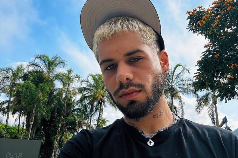 Zé Felipe é criticado por postura como marido e ironiza seguidor Zé Felipe é criticado por postura como marido e ironiza seguidor