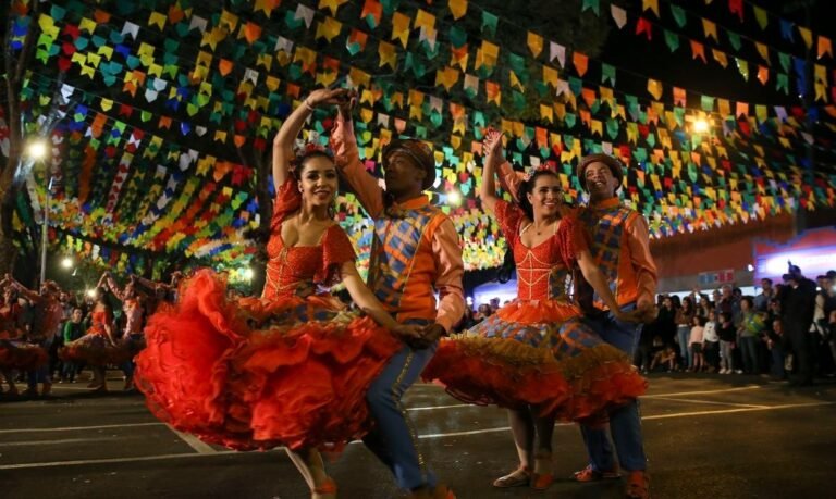 Aberto chamamento público para o projeto Distrito Junino 2025 Aberto chamamento público para o projeto Distrito Junino 2025