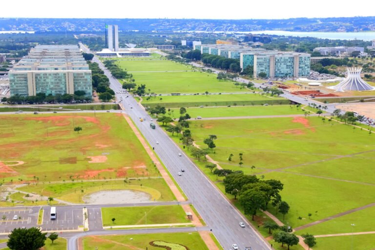 Arquivo Público do DF apresenta a exposição ‘Alma e Concreto’ na festa dos 65 anos de Brasília
