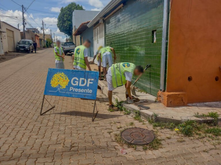 GDF intensifica ações de drenagem urbana em Ceilândia e Sol Nascente GDF intensifica ações de drenagem urbana em Ceilândia e Sol Nascente