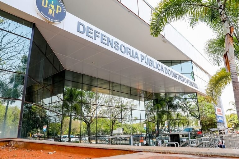 Projeto Dia da Mulher registra mais de 2,3 mil atendimentos nesta segunda-feira (7) Projeto Dia da Mulher registra mais de 2,3 mil atendimentos nesta segunda-feira (7)