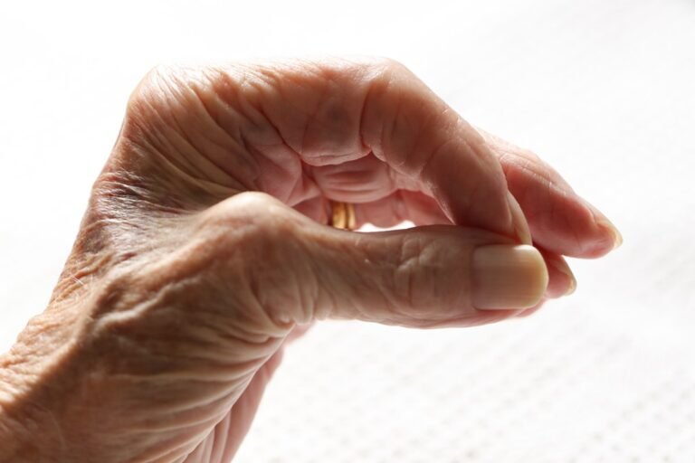 Pesquisa projeta aumento de 112% de casos de Parkinson até 2050 Pesquisa projeta aumento de 112% de casos de Parkinson até 2050