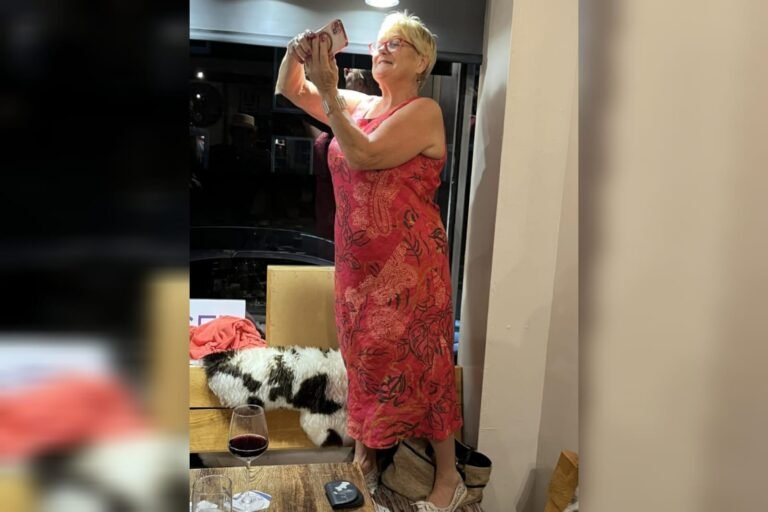 Mulher quase morre de infecção após corte de 2 cm com taça de vinho Mulher quase morre de infecção após corte de 2 cm com taça de vinho