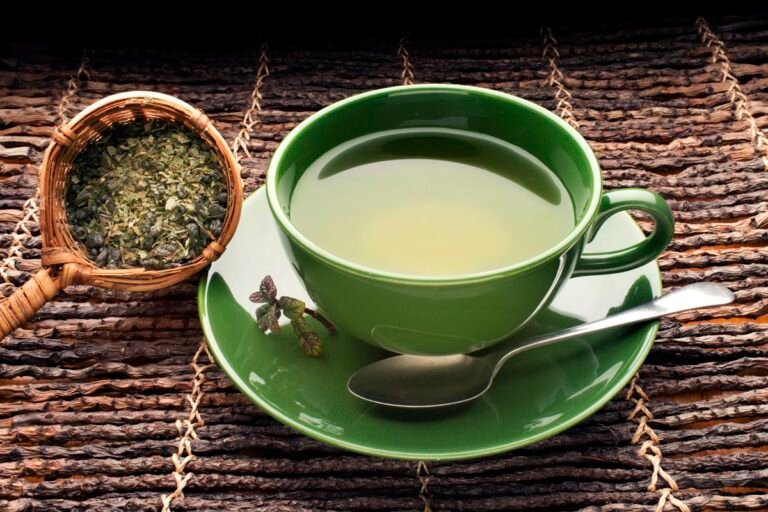 Chá anti-inflamatório diminui açúcar no sangue e acelera o metabolismo Chá anti-inflamatório diminui açúcar no sangue e acelera o metabolismo