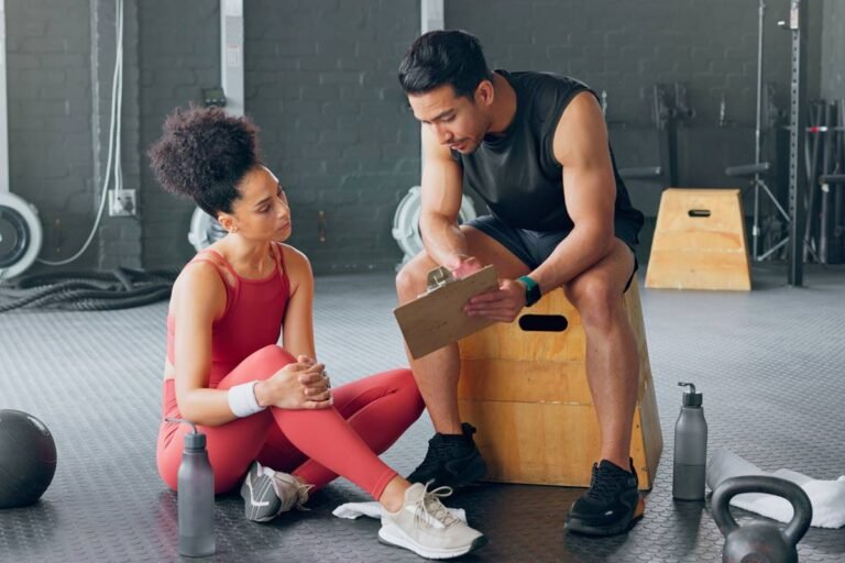 Quando o treino vira vilão: conheça os perigos do overtraining Quando o treino vira vilão: conheça os perigos do overtraining