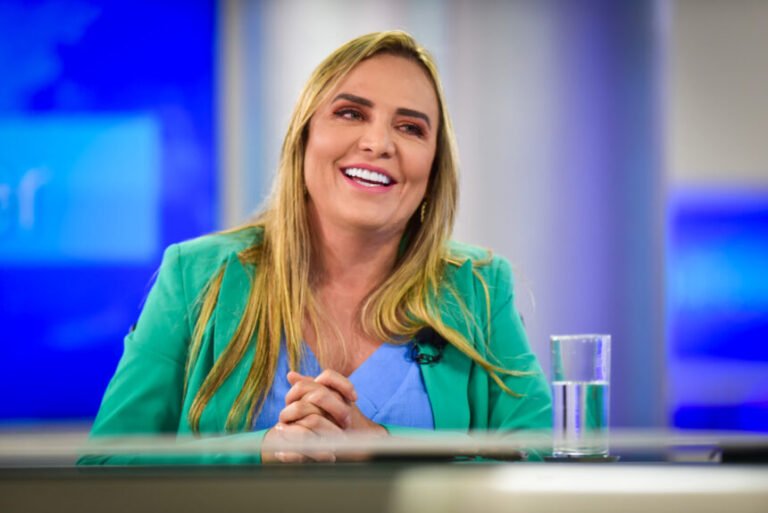 Celina Leão Impulsiona Políticas Públicas para Valorizar Artistas e a Cultura no DF