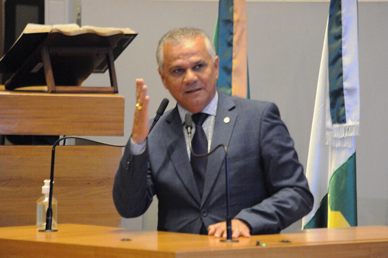 Deputado Daniel de Castro busca melhorias para infraestrutura em reunião com presidente da Novacap