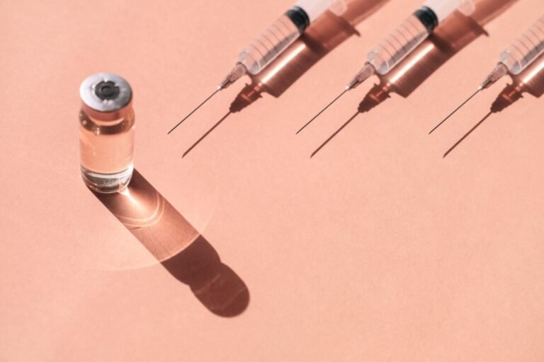 EUA: spa de brasileiro é associado a 10 casos de botulismo pós botox EUA: spa de brasileiro é associado a 10 casos de botulismo pós botox