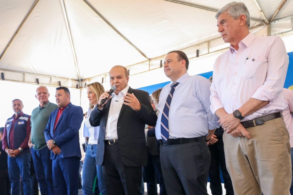 Dentro-2_1-1024x682 GDF inaugura sistema de abastecimento que vai levar água tratada a mais de 500 mil moradores do DF