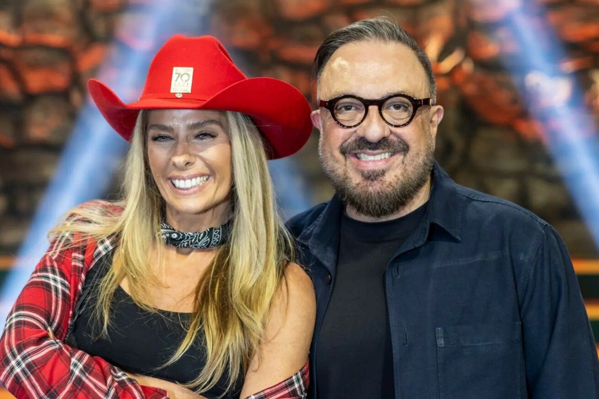 Adriane Galisteu e Carelli são detonados por dinâmica em A Fazenda 17