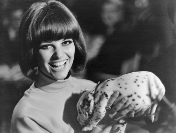 Quem foi Claudia Cardinale, atriz italiana que morreu aos 87 anos