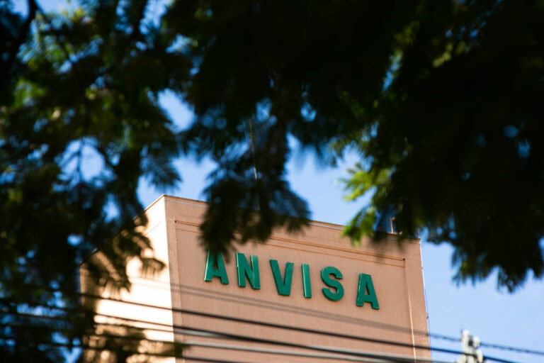 Anvisa manda recolher 78 cosméticos irregulares. Veja lista