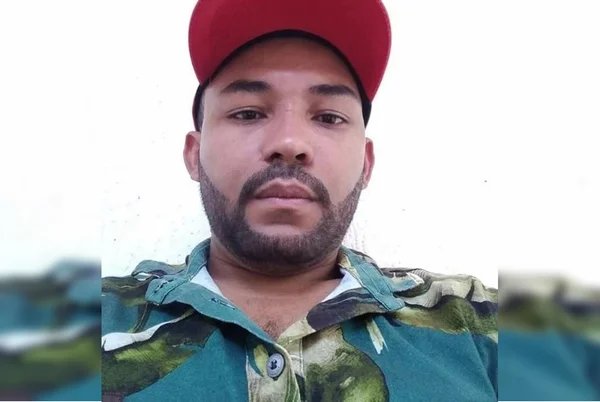 Quem é o passageiro que esfaqueou motorista de app durante corrida