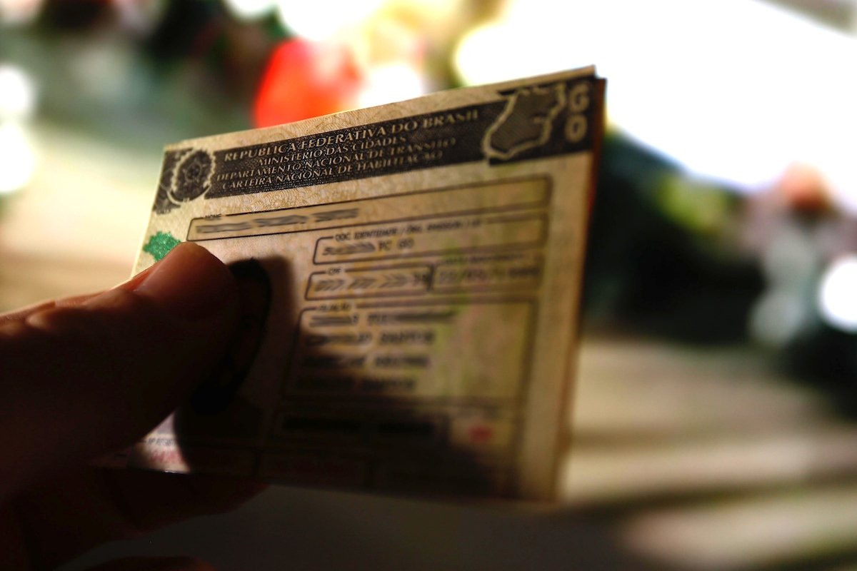 Detran suspende carteira de habilitação de 1.500 motoristas no DF
