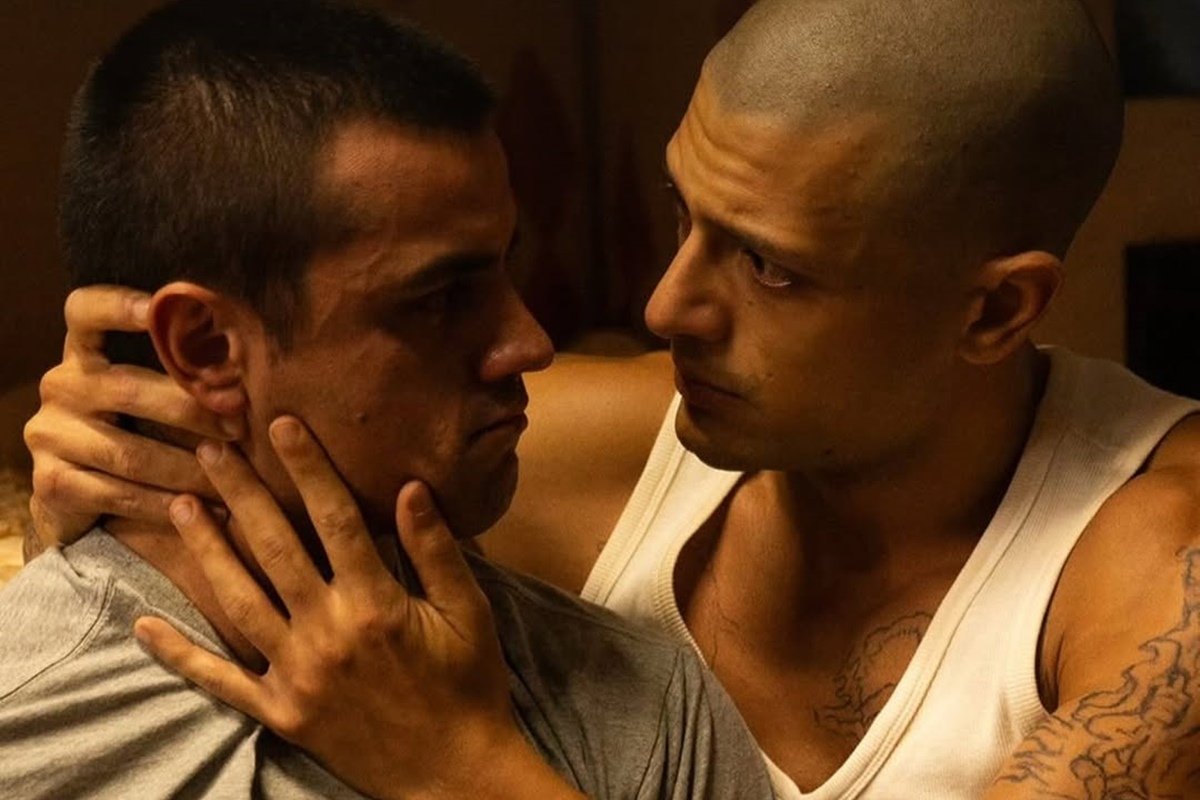 Kelner Macêdo elogia Felipe Simas e revela bastidores