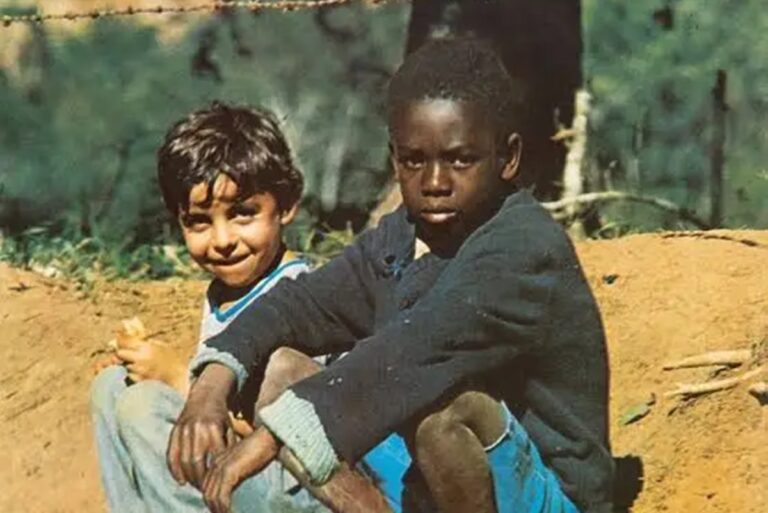 Relembre a história do Clube da Esquina, cofundado por Lô Borges