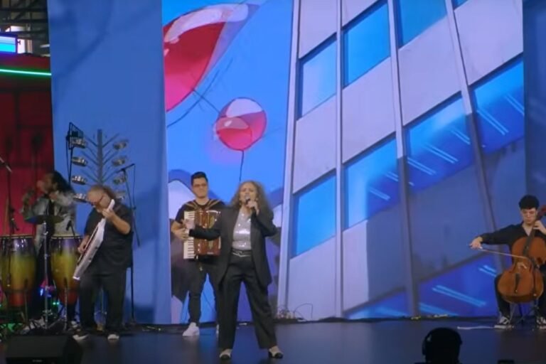 Voz brasileira de Pokémon emociona na abertura do LAIC 2026