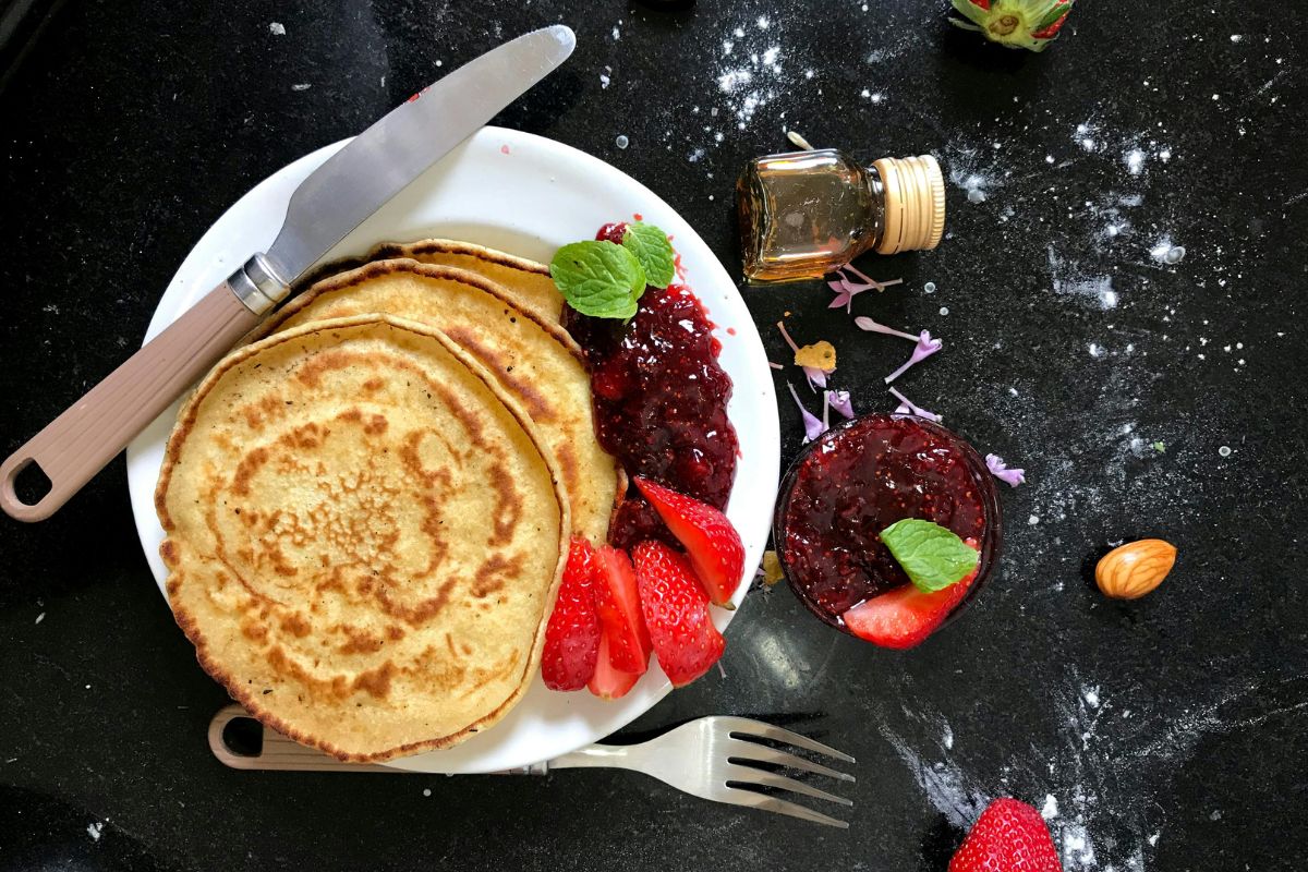 Aprenda como fazer receita de panqueca low carb para o café da manhã