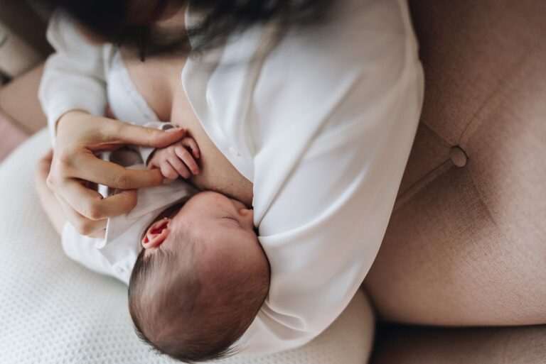 Brasil elimina transmissão vertical de HIV, da mãe para o bebê