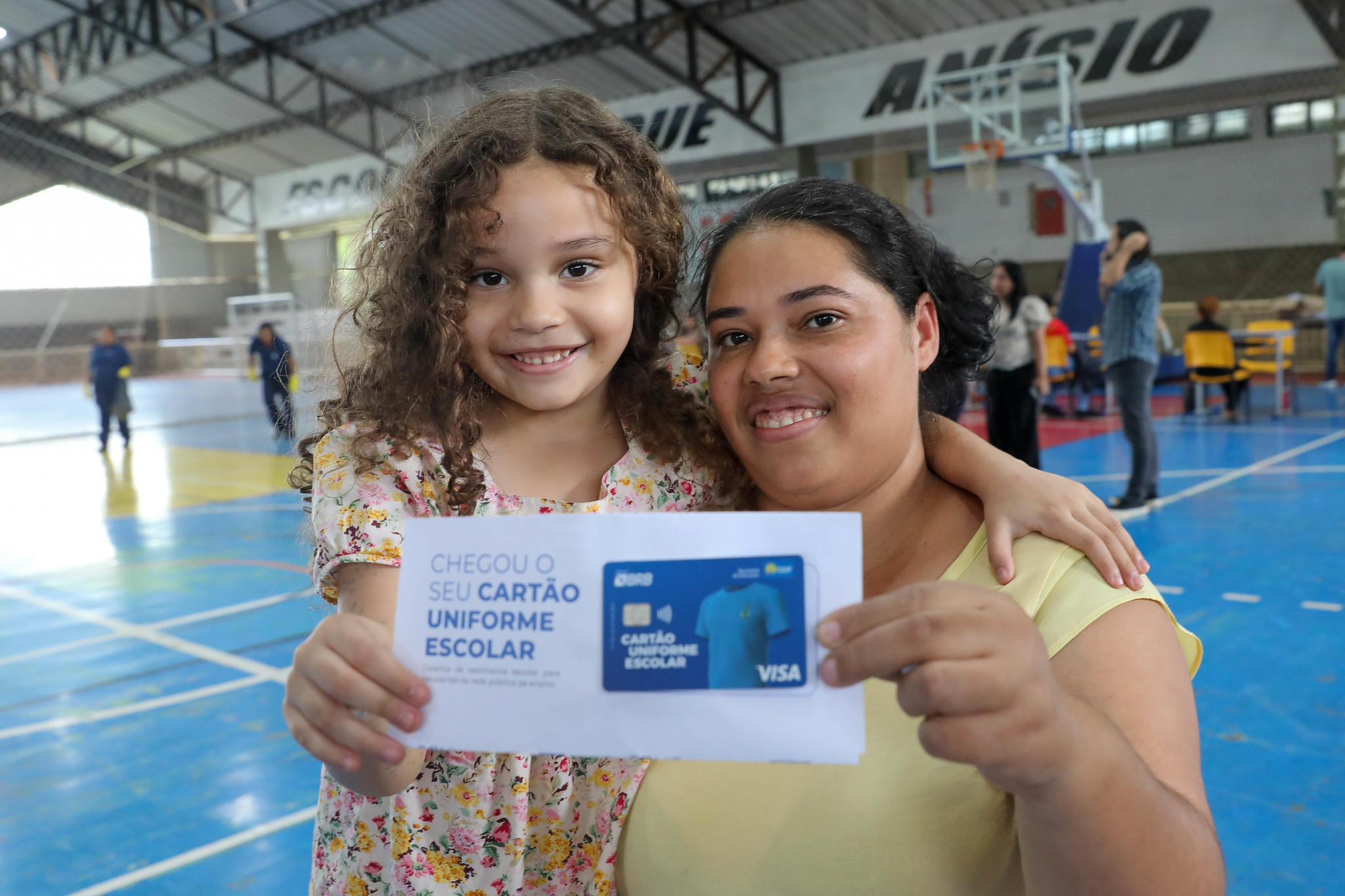 GDF distribui Cartão Uniforme Escolar para garantir kits completos antes do início das aulas